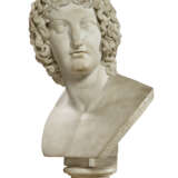 A WHITE MARBLE BUST OF VIRGIL - Foto 5