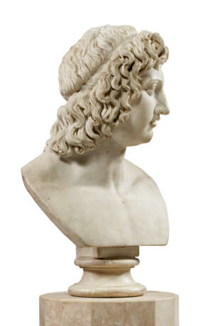 A WHITE MARBLE BUST OF VIRGIL - photo 9