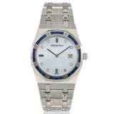 AUDEMARS PIGUET. AN 18K WHITE GOLD AND SAPPHIRE SET QUARTZ WRISTWATCH WITH BLUE MOTHER OF PEARL DIAL AND DATE - photo 1