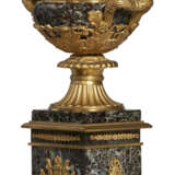 A PAIR OF GILT-METAL-MOUNTED ROSSO ANTICO MARBLE CAMPANA VASES - photo 5