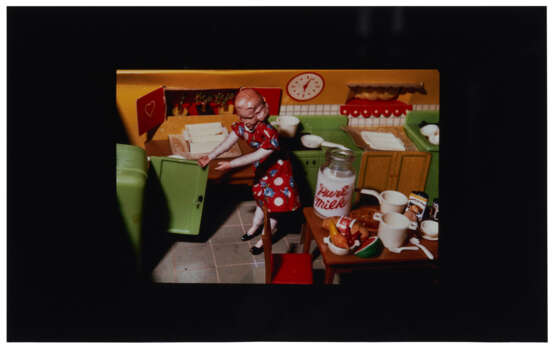 LAURIE SIMMONS (B.1949) - Foto 2