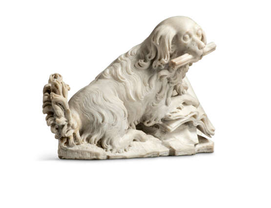AN ITALIAN WHITE MARBLE MODEL OF A SPANIEL, PERHAPS REPRESENTING `FIDELITY` - фото 3