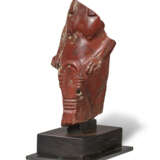 AN EGYPTIAN RED JASPER FRAGMENTARY TAWERET - фото 3