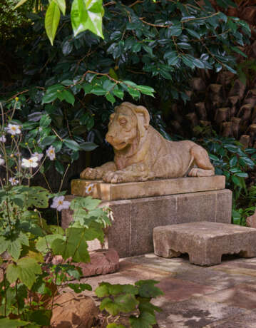 A REGENCY COADE STONE MODEL OF A RECUMBENT LIONESS - photo 2