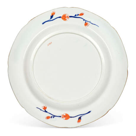 A SPODE NEWSTONE CHINA IMARI PART DINNER-SERVICE - photo 8