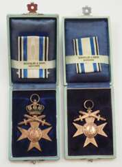 Bayern: Militär-Verdienstkreuz, 3. Klasse mit Krone und Schwertern / 3. Klasse mit Schwertern, im Etui.