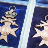 Bayern: Militär-Verdienstkreuz, 3. Klasse mit Krone und Schwertern / 3. Klasse mit Schwertern, im Etui. - photo 2