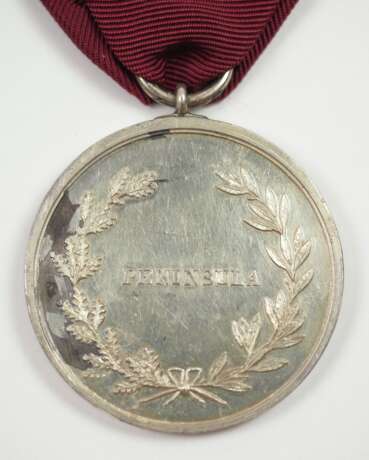 Braunschweig: Silberne Peninsula Medaille (1810-1914), für Offiziere. - Foto 3
