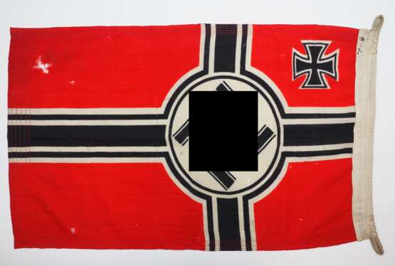 Kriegsmarine: Reichskriegsflagge 50 x 85 cm. - photo 3