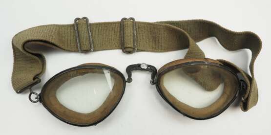 Luftwaffe: Brille für fliegendes Personal. - фото 1