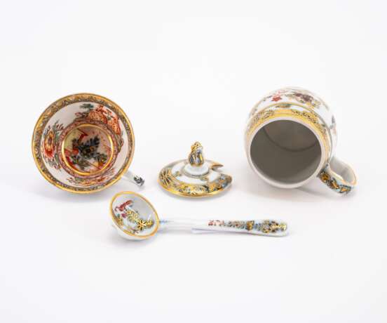 Meissen. Kleine Kanne, kleine Tasse, Senfgefäß und Löffel mit Hausmalereidekor - Foto 10