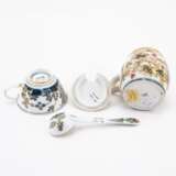 Meissen. Kleine Kanne, kleine Tasse, Senfgefäß und Löffel mit Hausmalereidekor - Foto 11