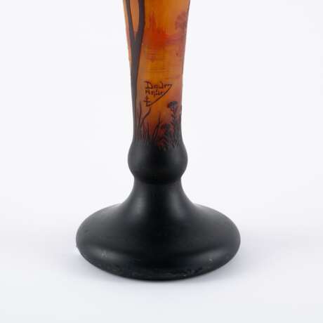 Daum Frères. Keulenförmige Vase mit Abendlandschaft - Foto 7