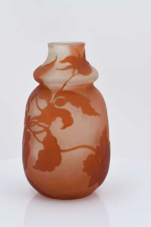 . Kleine Vase mit Blütendekor - Foto 3