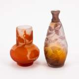 Emile Gallé. Zwei kleine Vasen mit Blattdekoren - photo 5