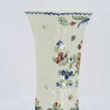 . Großes Konvolut Vasen und Teller - photo 24