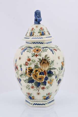 . Großes Konvolut Vasen und Teller - Foto 26