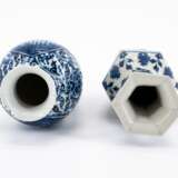 . Drei Vasen mit blau-weißem Dekor - photo 4