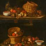 French School. Zwei Gemälde: Stillleben mit Herbstfürchten auf einem Tisch - Foto 1