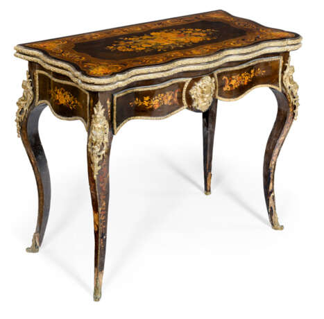 Salon-Spieltisch. Louis XV-Stil, Frankreich, 19. Jahrhundert - photo 1