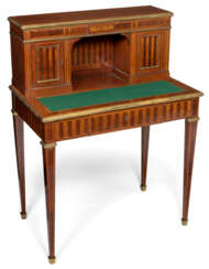Schreibtisch mit Aufsatz, sog. "Bonheur-du-Jour". Klassizistischer Stil, 19. Jahrhundert