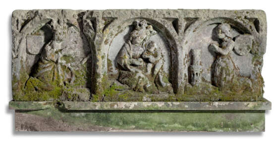 Grosses gotisches Steinrelief. 15. Jahrhundert - Foto 1