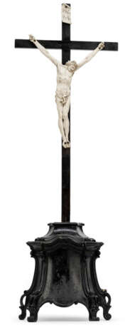 Barock-Standkruzifix. Mitte 18. Jahrhundert - Foto 1