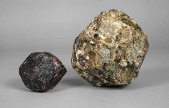 Zwei Granatkristalle - фото 1
