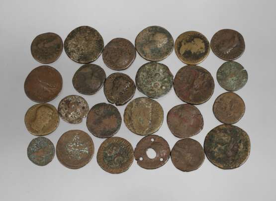 Konvolut antike römische Münzen - Foto 1