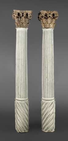 Paar klassizistische Säulen - Foto 1