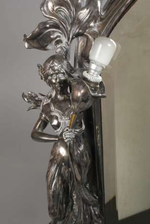 Großer Jugendstil Tischspiegel mit Leuchte - photo 2