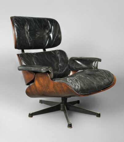 Charles & Ray Eames Lounge Chair 670 - photo 1