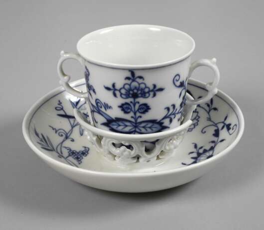 Meissen Trembleuse "Zwiebelmuster" - photo 1