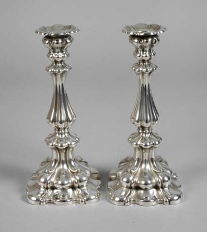 Paar Kerzenleuchter Silber im Barockstil - Foto 1