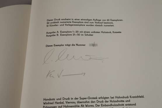 Konrad Schmid & Ingo Cesaro, "Fuss Spuren des Glücks" - Foto 5