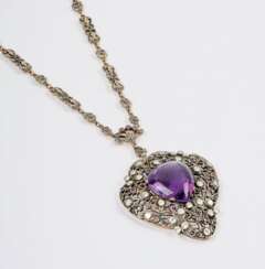 An Art-Nouveau Amethyst Diamond Necklace 'Mode de la Renaissance'.