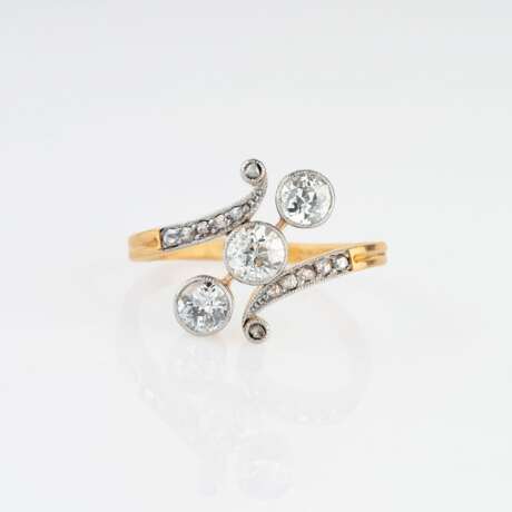 Art Nouveau Diamond Ring. - фото 1