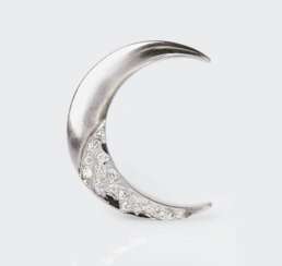 A Diamond Brooch 'Crescent Moon '.
