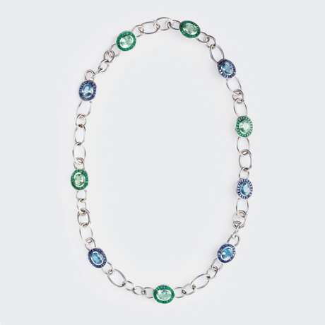 Juwelier Wilm. An extraordinary Jewellery Set with Emeralds, Sapphires, Blue Topaz and Tourmalines. - photo 1