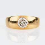 A Solitaire Diamond Ring. - photo 1