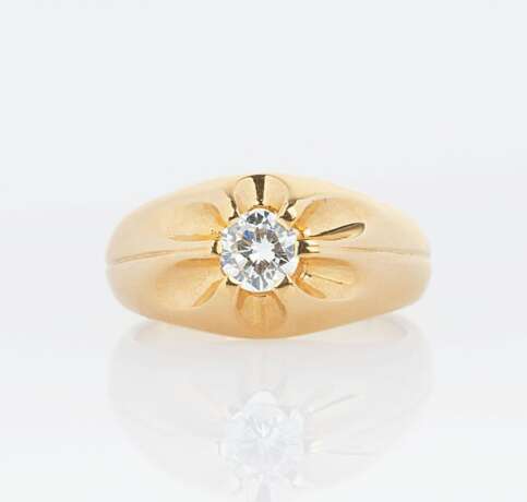 A Solitaire Diamond Ring. - photo 1