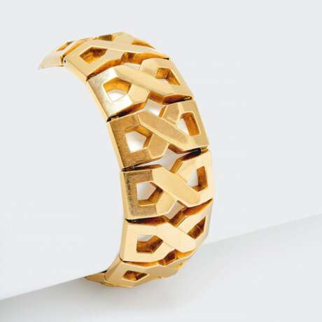 A Vintage Golden Bracelet. - фото 1