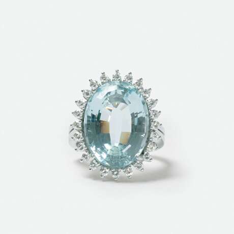 An Aquamarine Diamond Ring. - photo 1