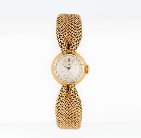 Omega. A Lady's Wristwatch. - фото 1
