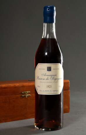 Flasche Armagnac "Baron de Sigognac" 1923, in Original Holzkiste mit Messing Schild, Gers, Frankreich, 0,7l - Foto 1