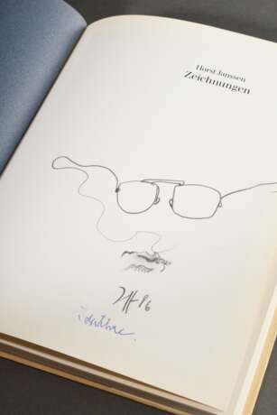 Band "Horst Janssen - Zeichnungen", anlässlich einer Ausstellung in der Albertina/Wien, Frontispiz mit Originalzeichnung "Brille und Mund" sowie Autographen von Horst Janssen und Ida Ehre, Prestel Ver… - фото 4