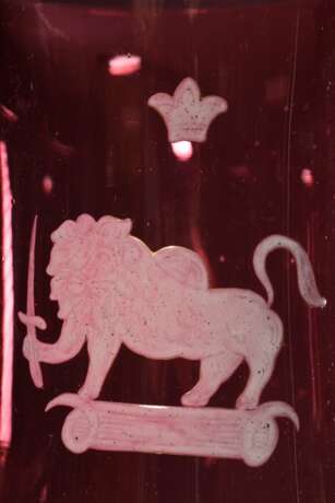 Paar Messing Leuchter mit Rosalinglas Kuppeln und weißer Emaille Malerei "Löwe von Zion", Ende 19.Jh., H. 47,5cm - photo 5