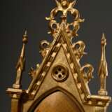 Kleines Andachtsbild „Trompetenengel“, Öl/Metall, in gotisierendem Historismus Rahmen, Holz vergoldet, wohl England um 1860/1880, kleine Defekte - photo 2
