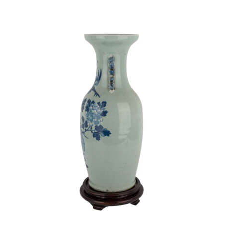 Bodenvase mit Seladonglasur. CHINA, 1. Hälfte 20. Jahrhundert. - Foto 2