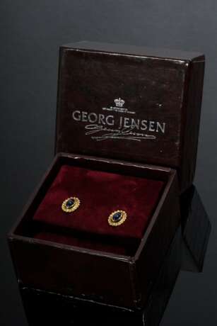 Paar Gelbgold 750 Georg Jensen "Moonlight Blossom" Ohrstecker mit Saphircabochons (3,3g, 10,6x8,8mm), gepunzt, in Originalbox - фото 3